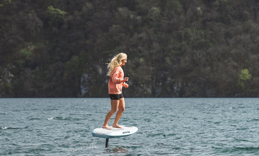 Image 6: Session d'E-Foil avec EWA Sports