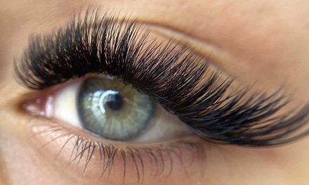 Full Set of Eyelash Extensions or Eyelash Lamination