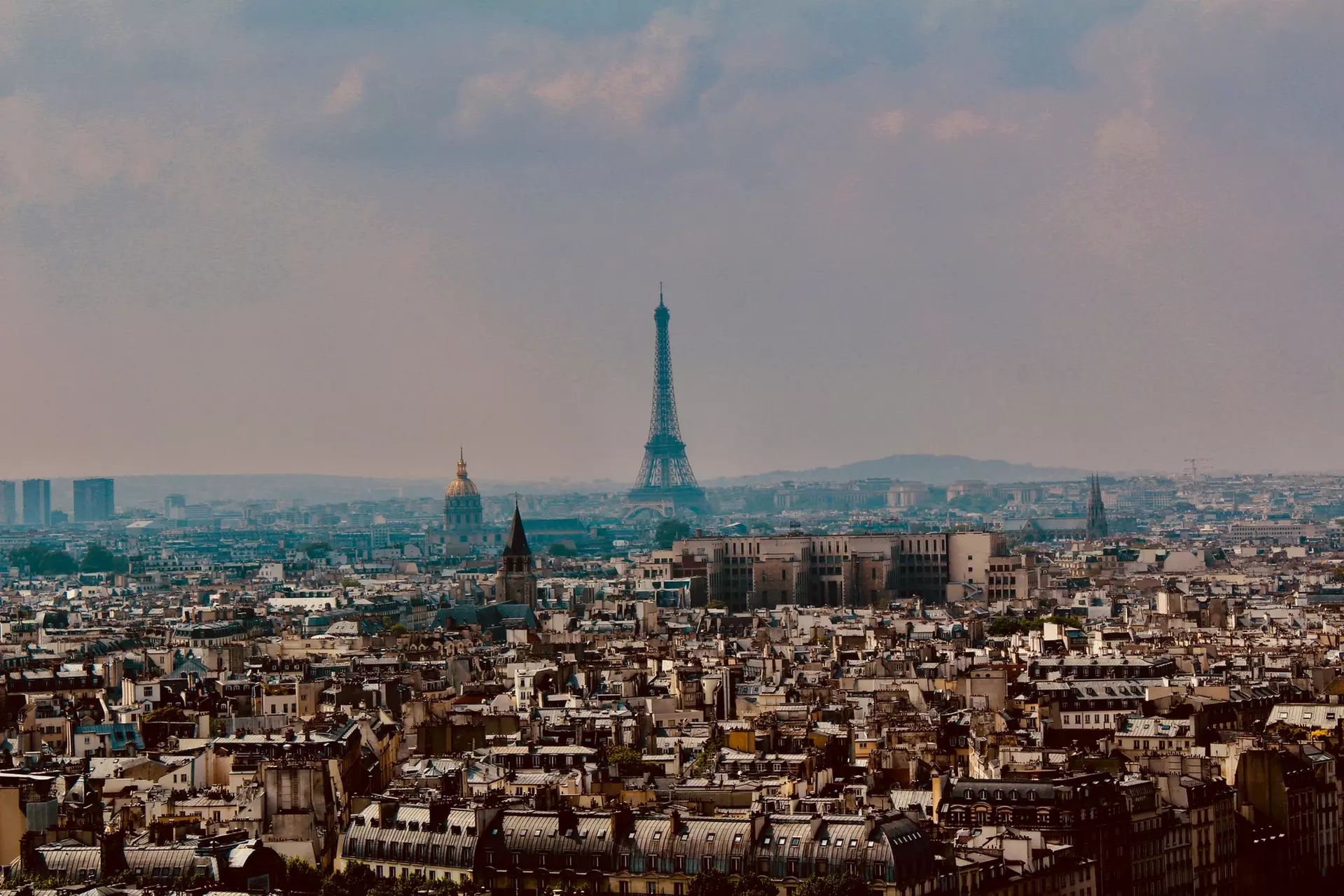 ✈ Paris: 5-Day Getaway with Air & Hotel from Worldee