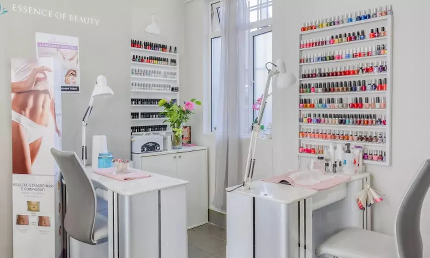 Find Calm with a 60 Minute Stone Massage