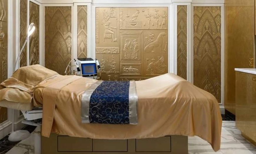 Image 3: Transform Your Skin w/ 1, 2, or 3 Microdermabrasion Facial (45-Min)