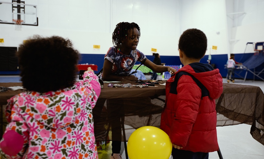 Image 5: Experience Fun & Learning with- 1 or 2 GA Individual or Family Ticket