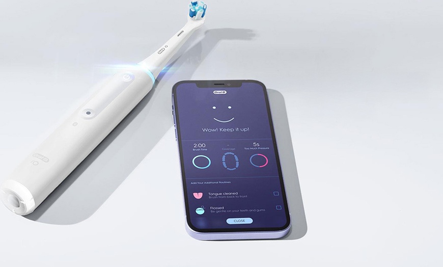 Image 24: Oral-B Electric Rechargeable Toothbrush Range 