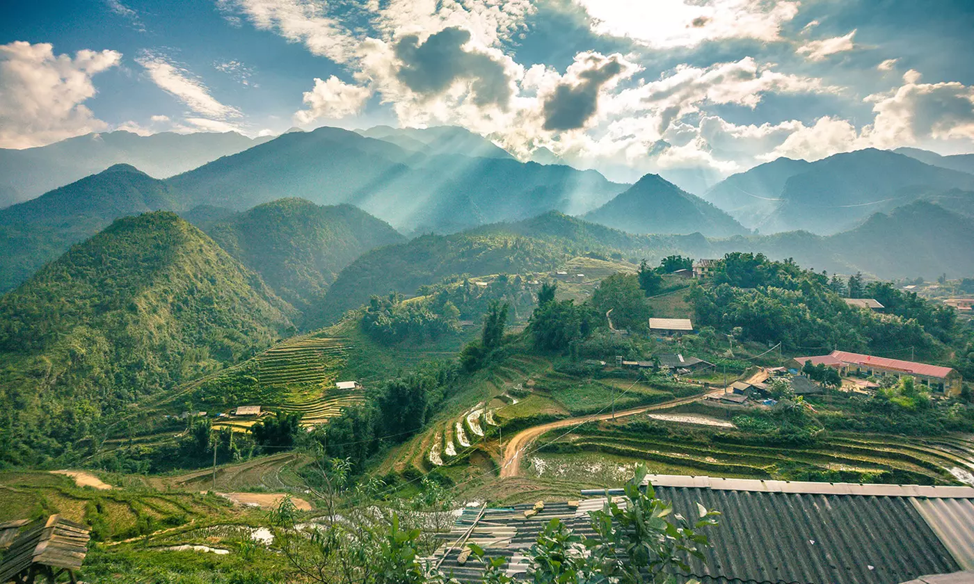 Get Up to $1,000 Gift Card: Explore Vietnam & Southeast Asia