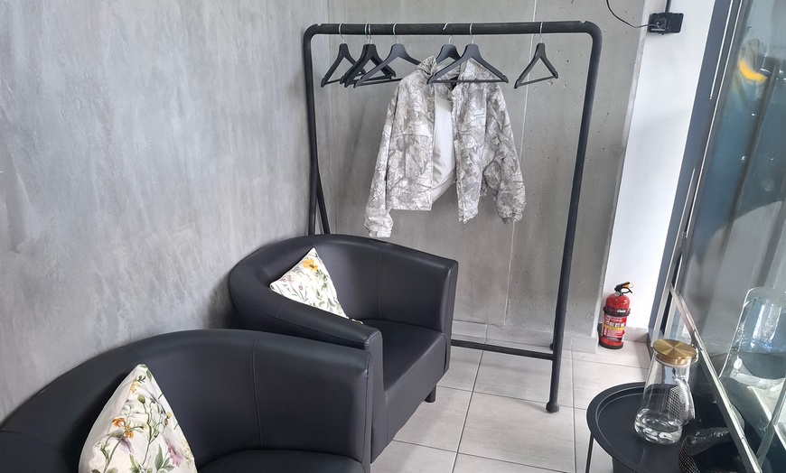 Image 3: Masaż gorącą świecą, relaksacyjny, klasyczny lub Kobido