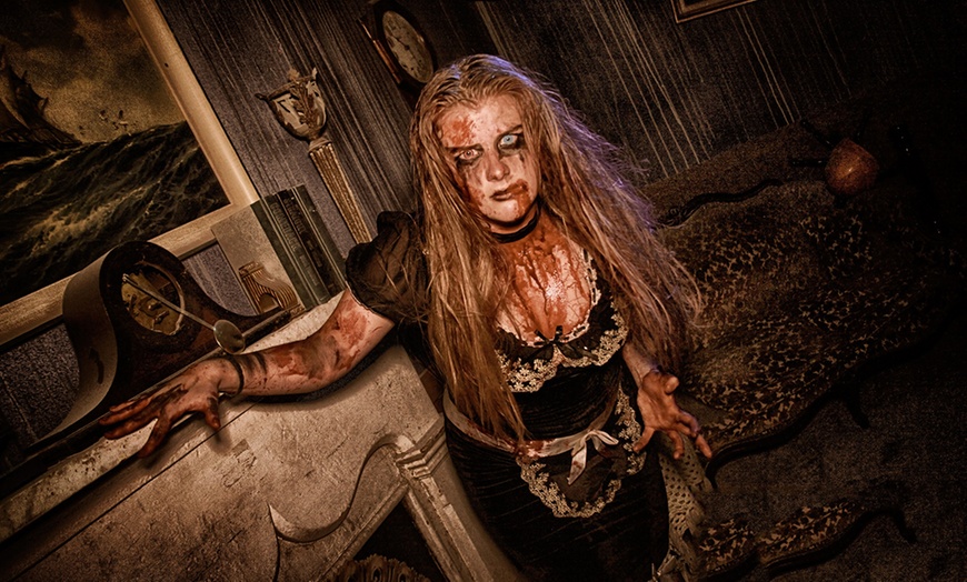 Image 5: Experience Dubai's Haunted Attraction: Hysteria's 15-Room Adventure!