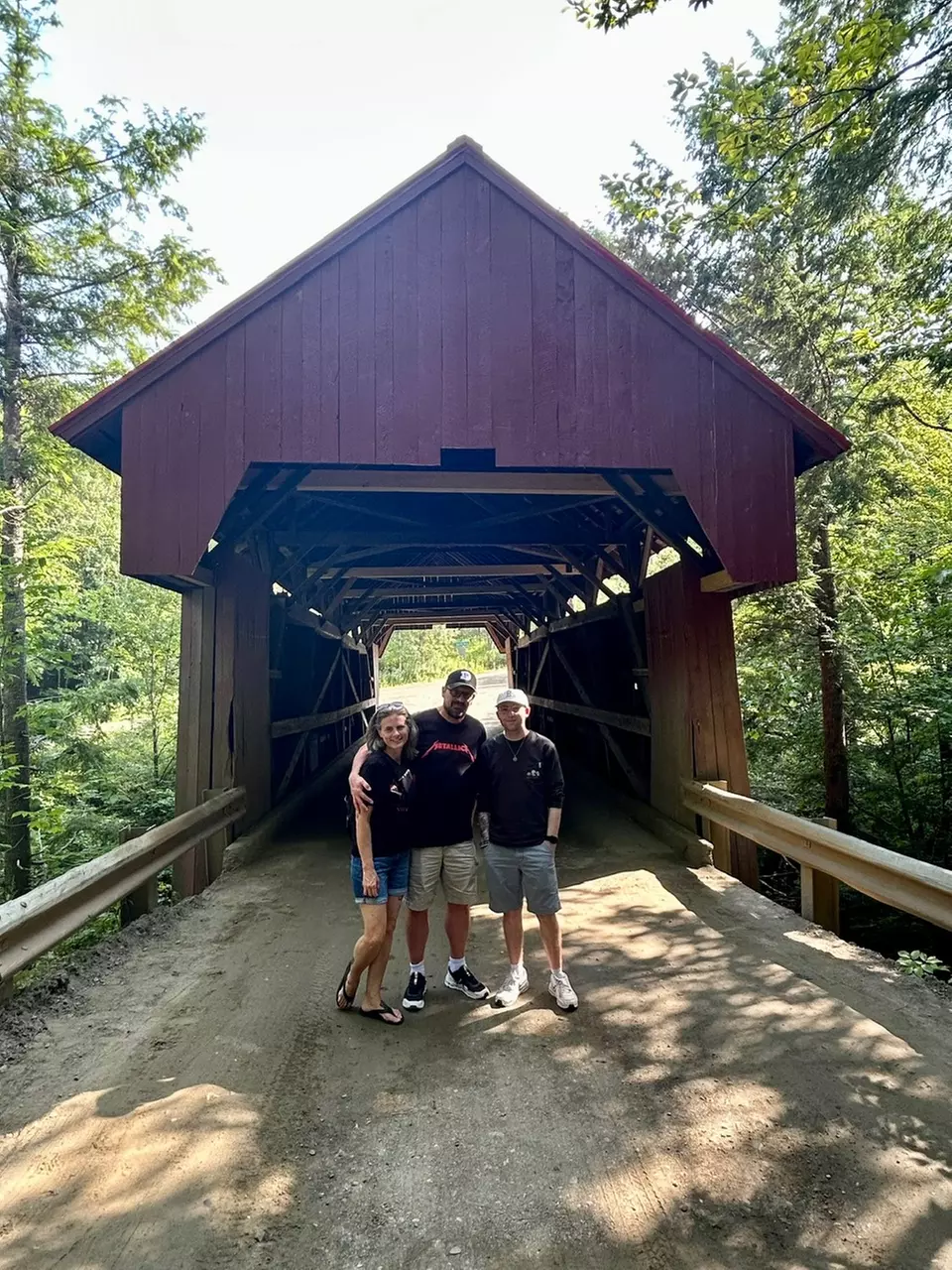 Waterfall and Cover Bridge Tour for 1 or 2 People