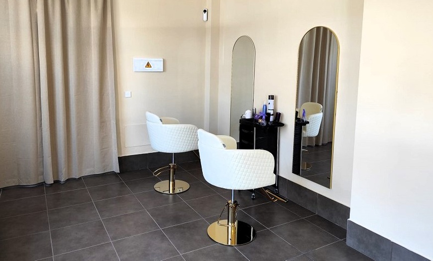 Image 6: Extensiones clásicas pelo a pelo, con diseño, relleno o ambos 