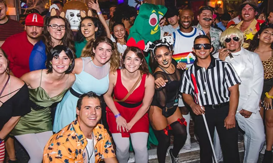 Gaslamp Zombie Crawl – Free Shot Included with Admission!