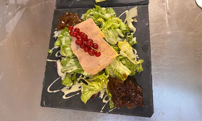 Soirée cabaret ou karaoké et menu gourmand près de Lens