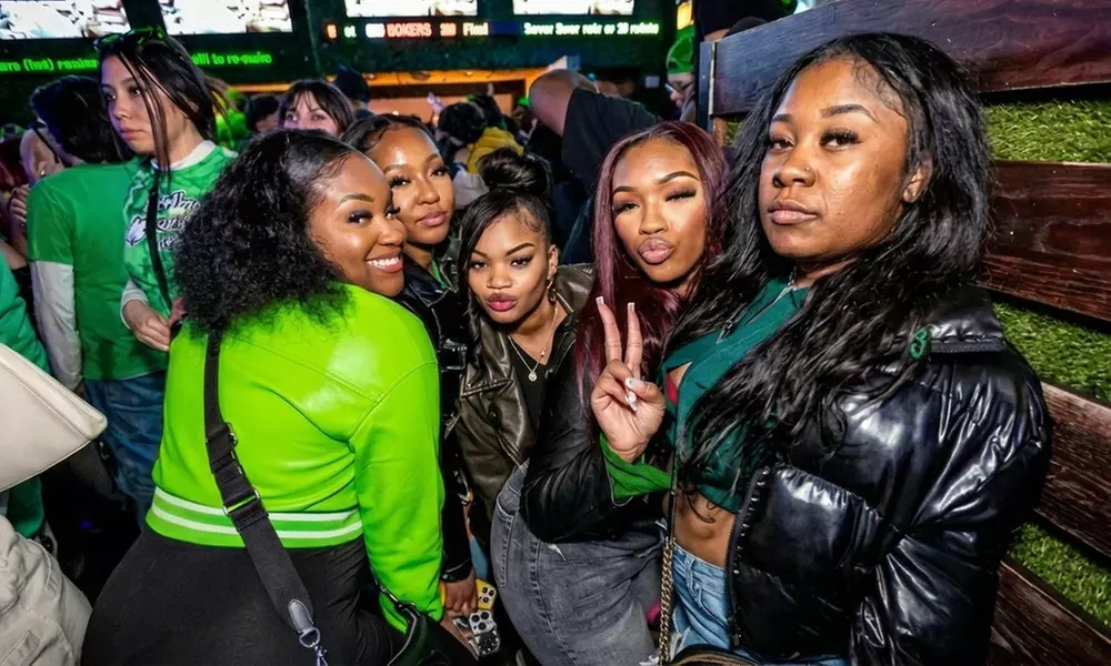 Join the St. Patrick's Day Bar Crawl Extravaganza