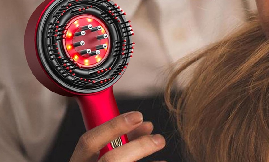 Image 6: Appareil de massage de cuir chevelu avec peigne applicateur d'huile