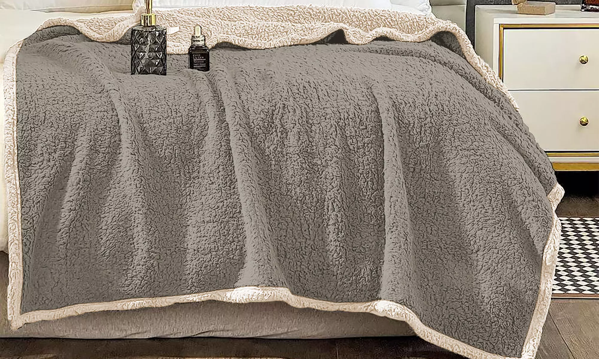 Calda coperta in sherpa Stubai