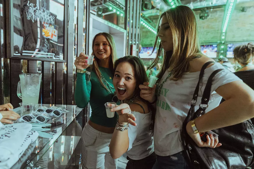 Celebrate St. Patrick's Day at Chicago Party Festival & Beer Garden - Image 6