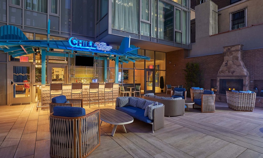 Image 23: Resort in Midtown Manhattan with Rooftop Pool 

