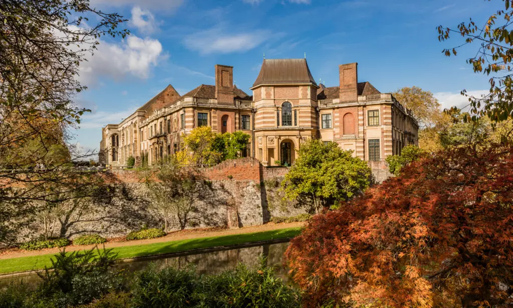 English Heritage: Explore 400+ Historic Sites with Membership for Adults and Seniors