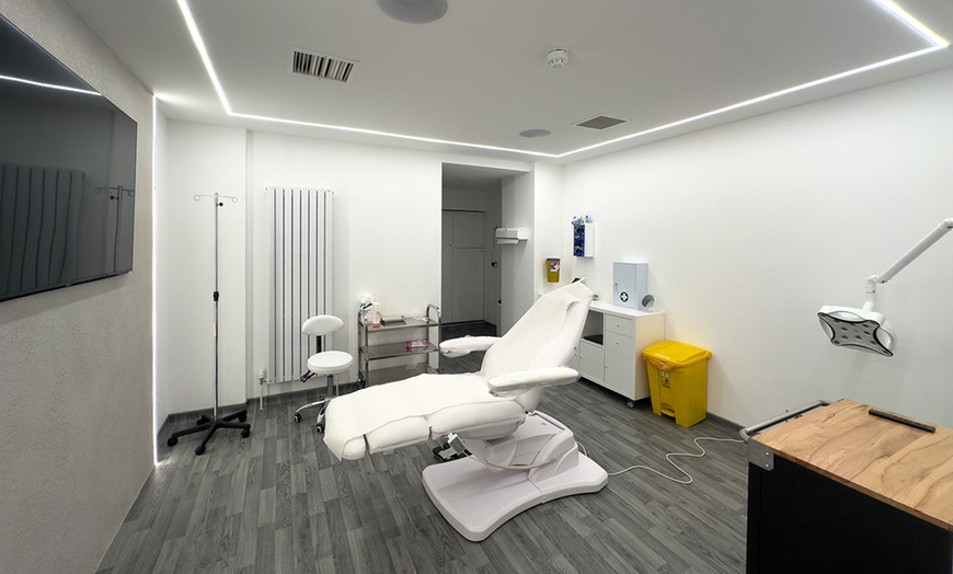 Image 5: Up to 71% Off on Tattoo Removal at Esteem Life Medical Group Limited