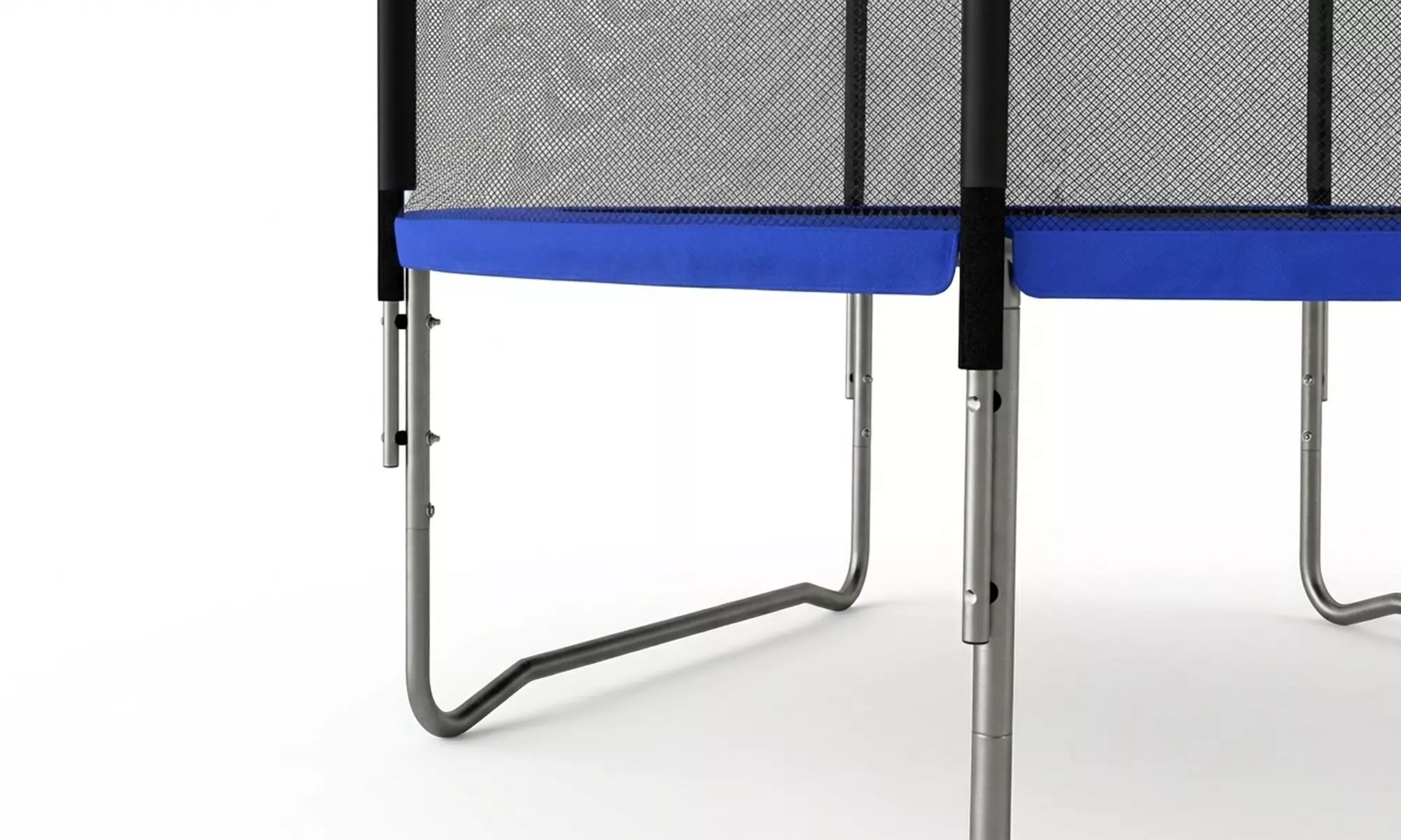 Jump4fun trampolines en accessoires voor in de tuin in formaat en model naar keuze