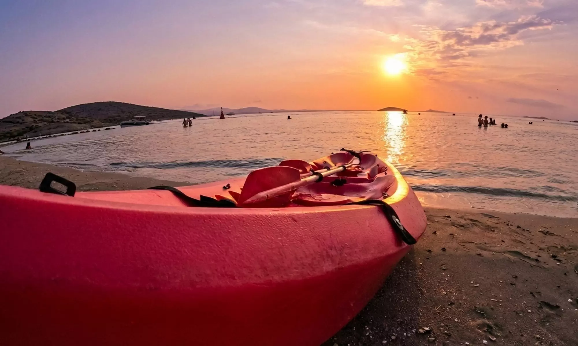 Excursión guiada en kayak a elegir con fotos y opción a snorkel para 1