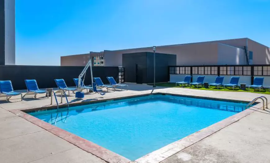 Outdoor swimming pool