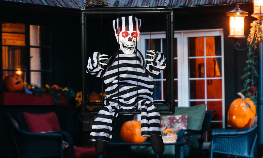 Image 7: Outsunny Voice-Activated Halloween Animatronics