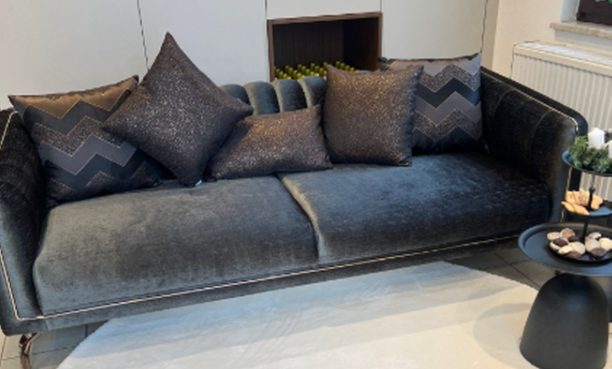 Image 2: Hydrogen-Gesichtsbehandlung/ Microneedling/ Microdermabrasion