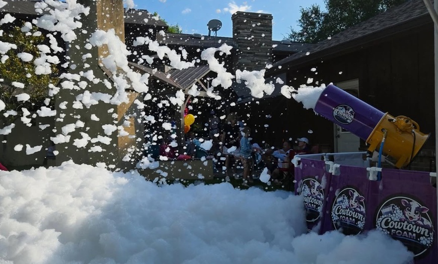 Image 6: Backyard and Glow Foam Parties