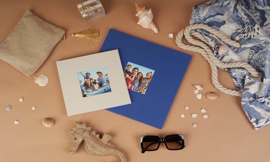 Image 2: Livre photo premium carré avec Colorland