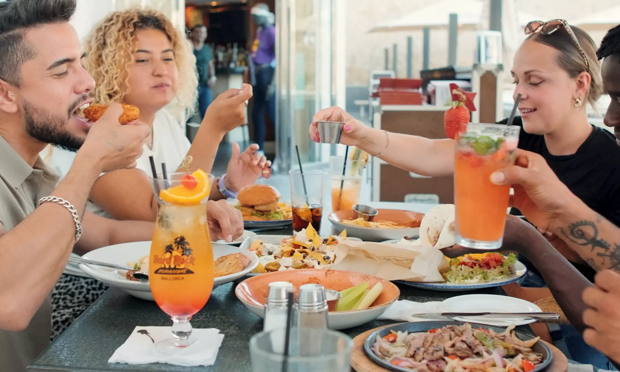 3 menús a elegir para 2 o 4 personas en Hard Rock Cafe Mallorca