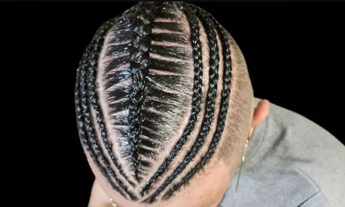 Beautiful Knotless Braids & Kid Friendly Salon Service