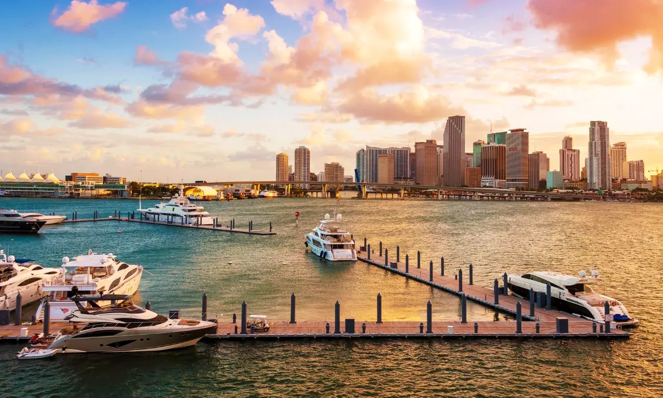 Millionaire's Row Boat Tour – Fort Lauderdale's Waterfront Wonders