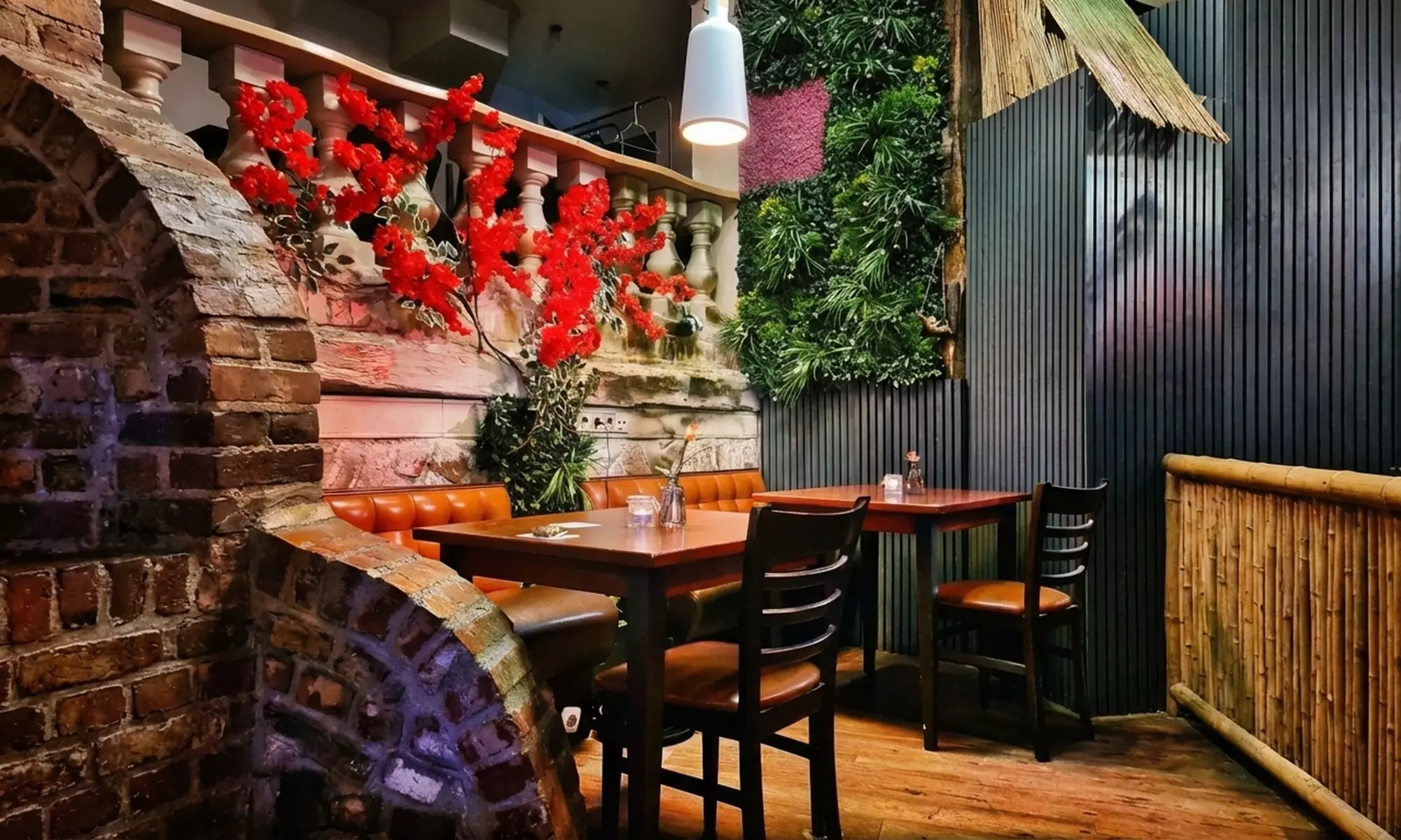 1 Std. Salsa & Bachata mit Afterparty und optionalem Drink & Snack