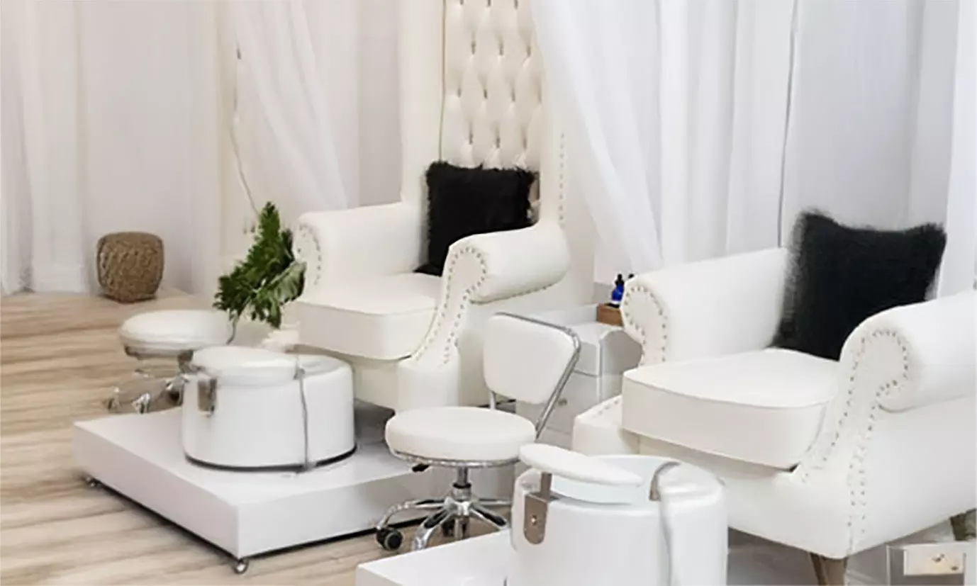 One to Three 1-Hr Facials or $260 Credit Toward Services