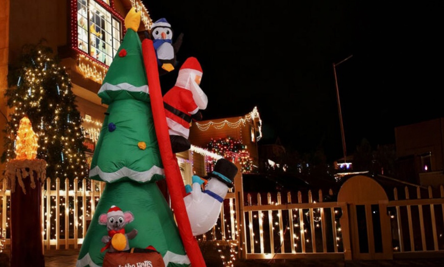 Image 5: Inflatable Christmas Decorations, Santa Claus or Tree