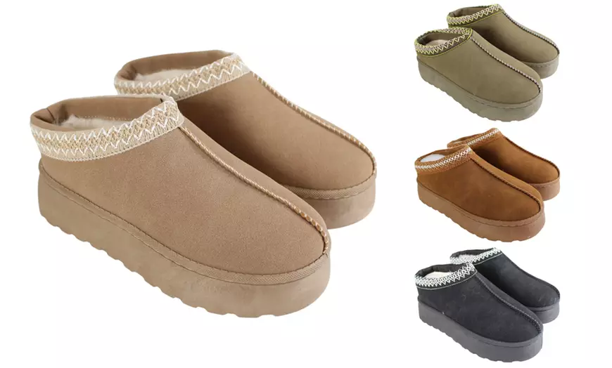 Image 1: Botines bajos con interior cálido y suela de plataforma, de Lee Cooper