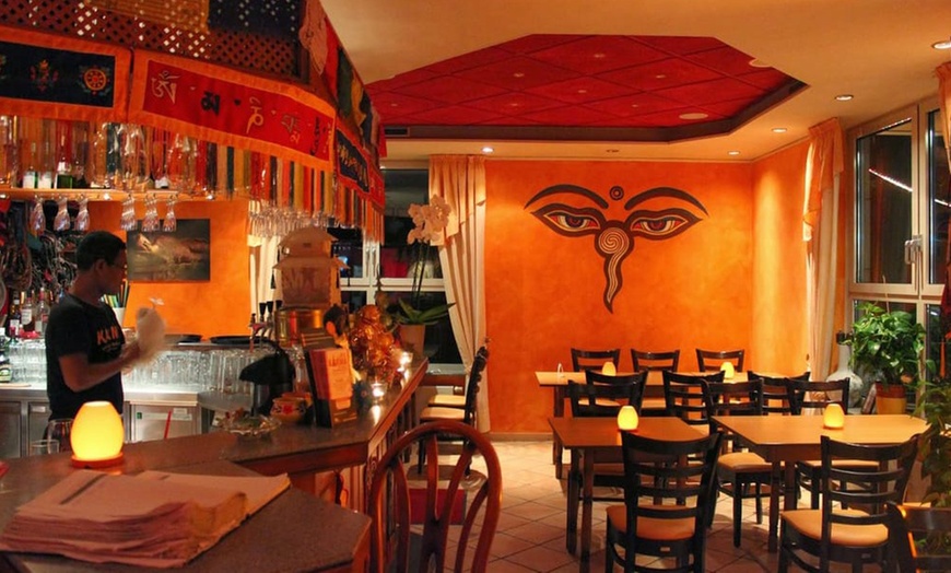 Image 8: Nepalesisches Grillgericht inkl. Softgetränk für 1 - 4 Personen