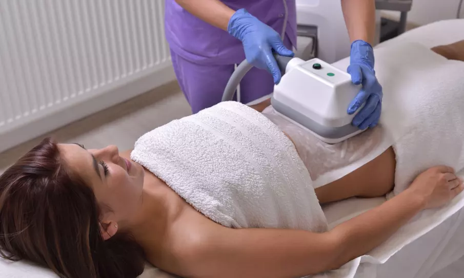 Hasta 6 sesiones de criolipólisis y masaje drenante para 1 persona