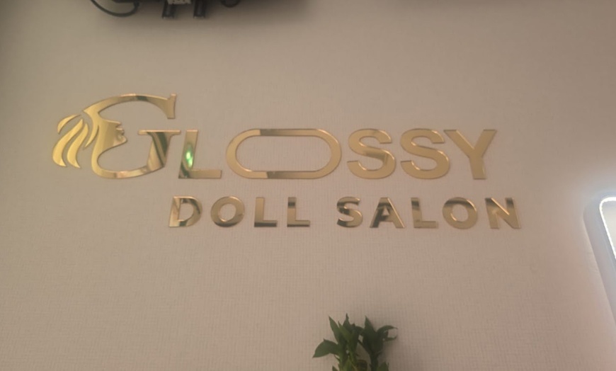 Image 3: Expert Hair Wash, Hair Cut + Opt Blow-Dry, Hot Oil or Facial