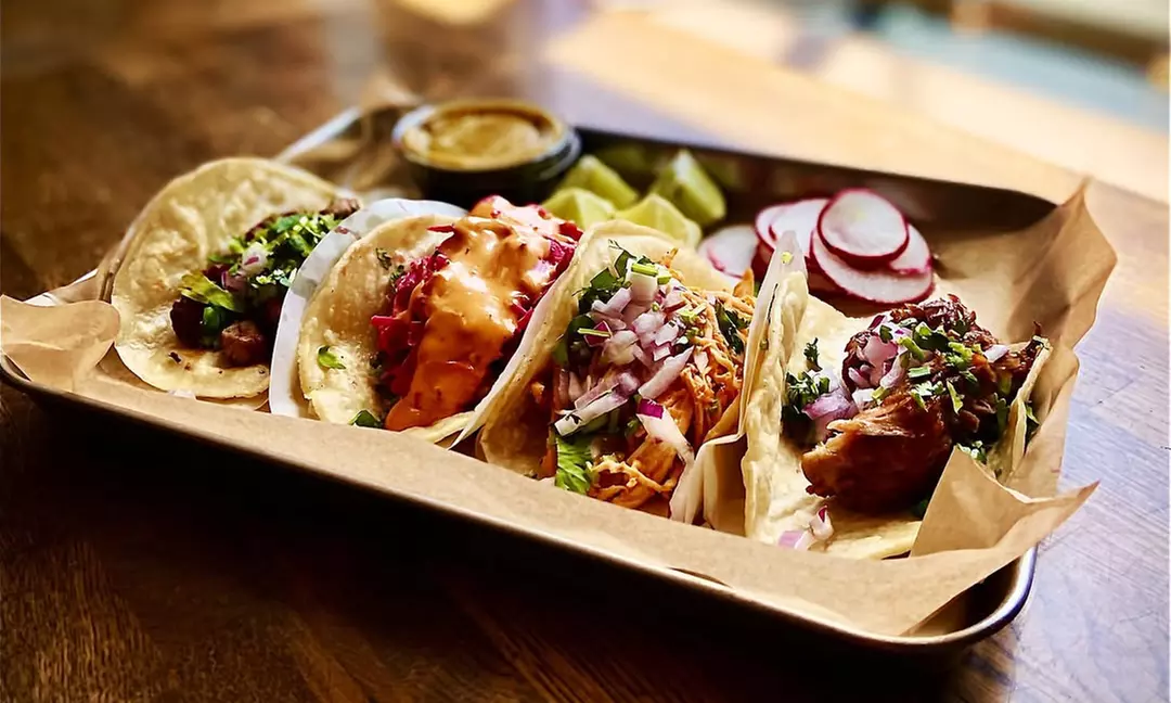 Speedy's Burgers & Bowls