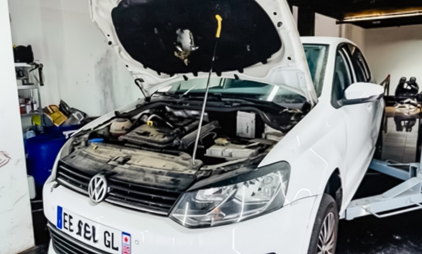 Image 12: Revisión pre-ITV con opción a cambio de aceite y de los 4 filtros