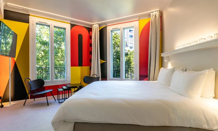 Image 8: ✈ 5-Day Paris Vacation with Air from Great Value Vacations