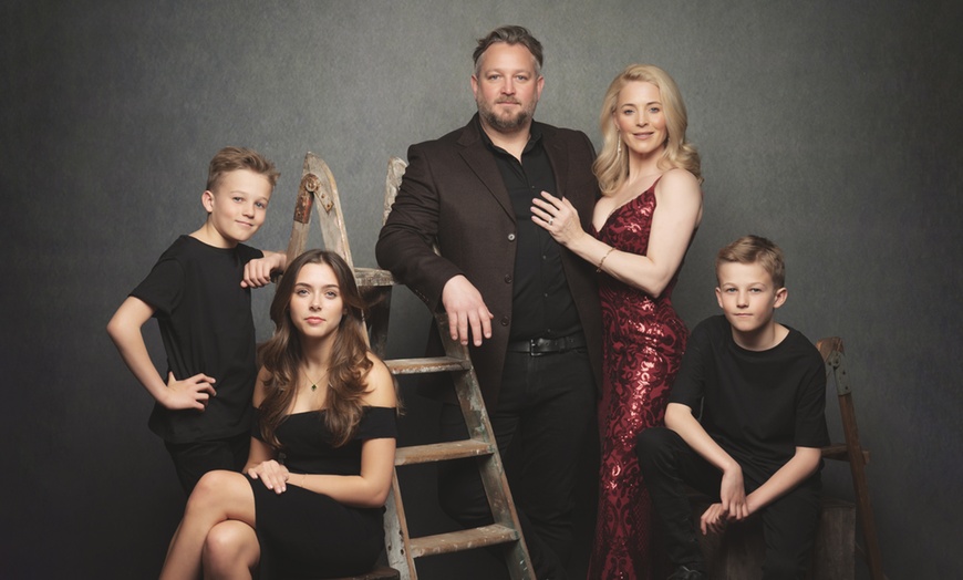 Image 2: Family Photo Shoot with Included Print