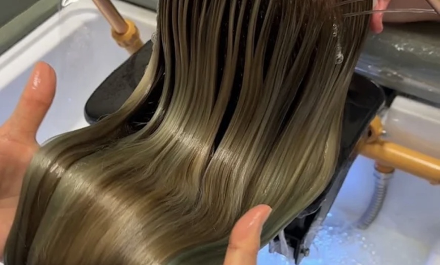 Image 14: Luxury Head Spa for 1 or 2 w/Upper-Body Massage + Hot Stones & Robes