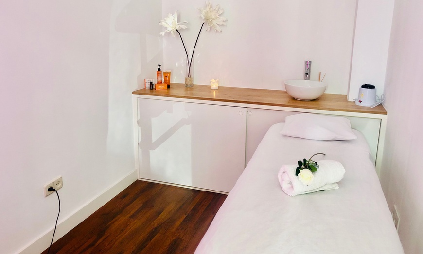 Image 8: Limpieza facial o tratamiento facial de biotecnología marina para 1