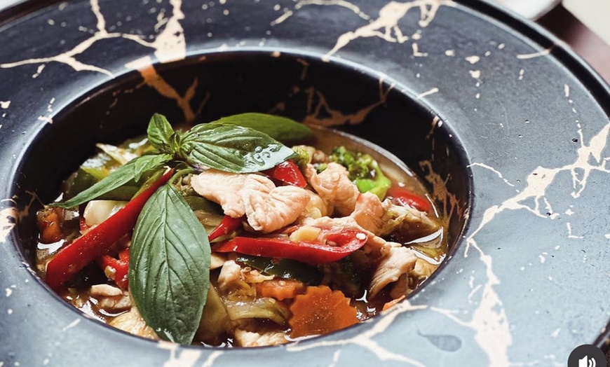 Image 14: The Noodle Bar Brussels : menu asiatique 2 services à Bruxelles
