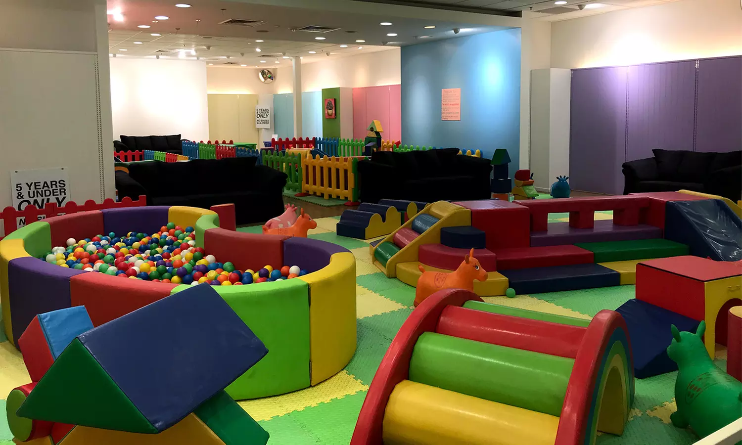 One-Month Membership, 10 Visit Pass, or Two-Hour Indoor Playground Party at Awesome Toddlers (Up to 41% Off) - Primary Image