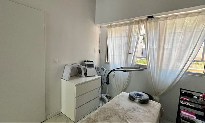 Image 4: Découvrez nos soins beauté : enveloppement et peeling