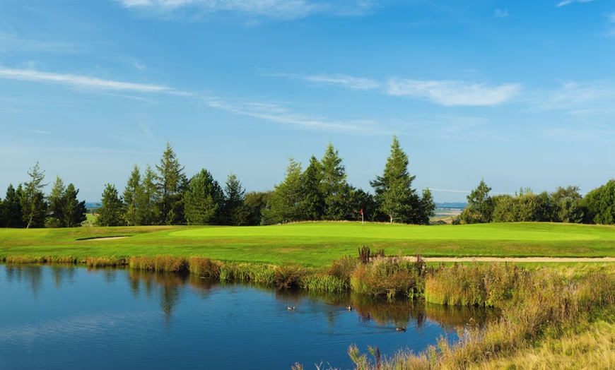 Image 13: Northumberland: 1 Night Stay w/Breakfast, Dining Credit, and Late C/O