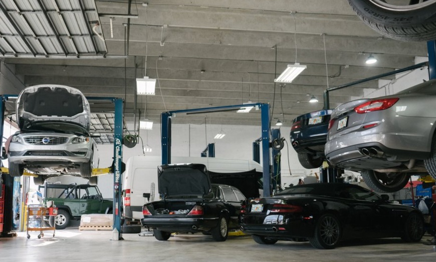Image 9: Prestige Auto  European Oil Changes+Car Wash+Filter +Digital MI