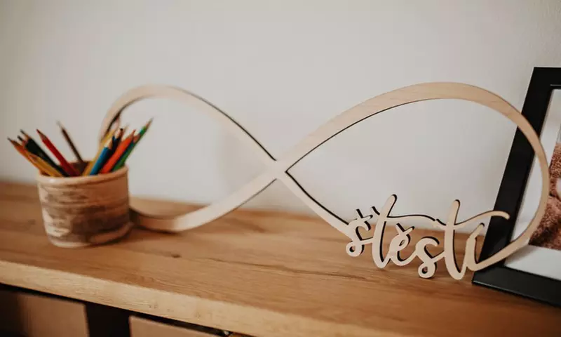 Personalisierbare Unendlichkeits-Schleife mit 1 oder 2 Namen